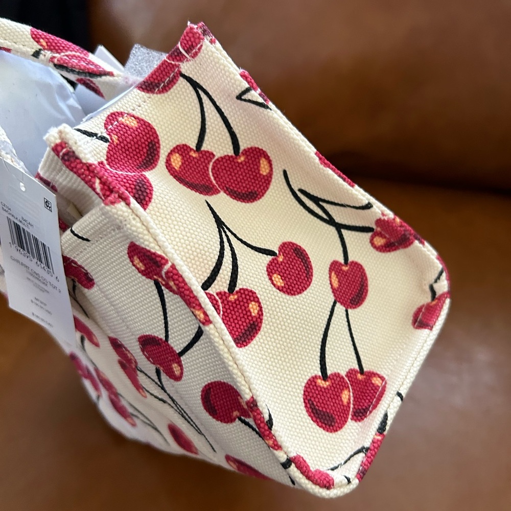 Coach Cargo Cherry Print Canvas Tote Bag 20 - Picture 7 of 13
